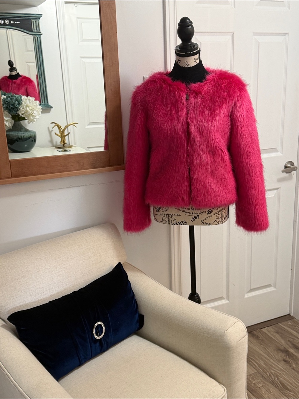 Women's Fuchsia Faux Fur Teddy Jacket - Plush Long-Sleeve Coat